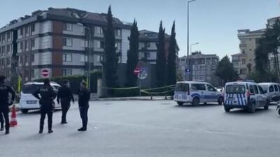 İstanbul'da silahlı saldırı! 1'i ağır 2 yaralı!