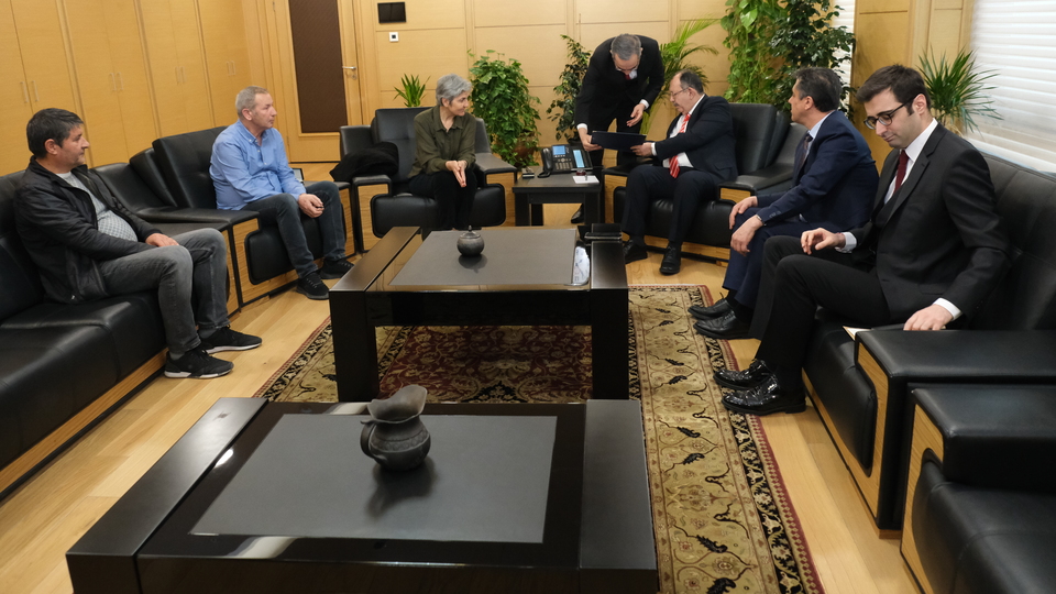 Emek ve Özgürlük İttifakı protokolü YSK'ya sunuldu