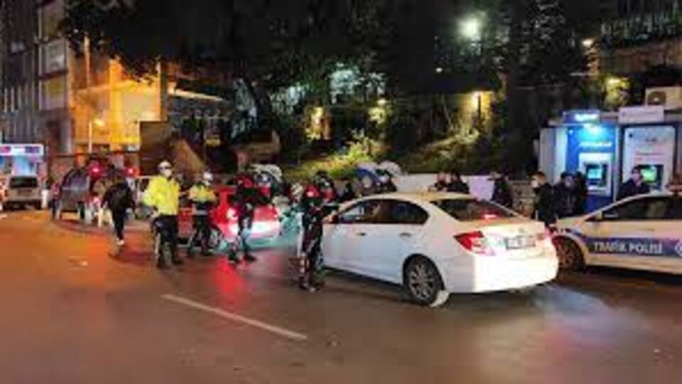 İstanbul'da huzur uygulaması: 391 gözaltı