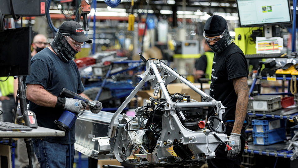 ABD'de imalat sanayi PMI beklentileri aştı