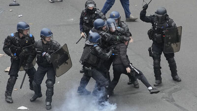 Gözaltı sayısı 457'ye çıktı! İran'dan Fransa'ya "şiddet" kınaması!