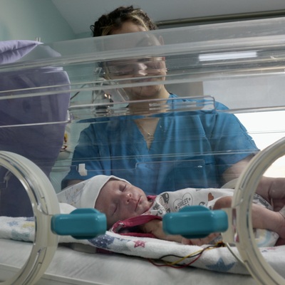 Ailesi minik Atlas'tan o da yaşam mücadelesinden vazgeçmedi