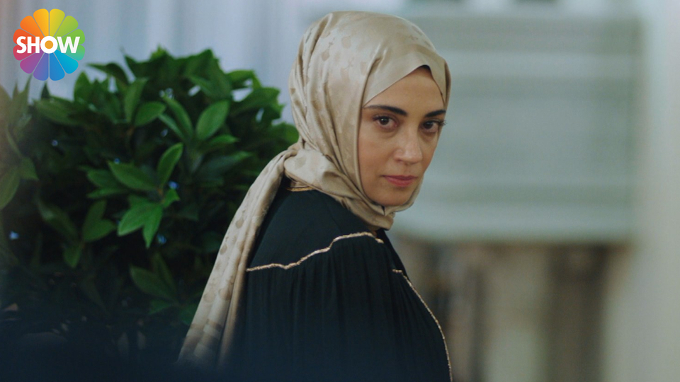 Cumanın birincisi 'Kızılcık Şerbeti'