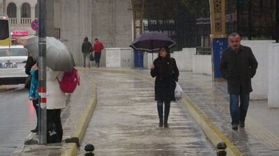 Meteoroloji'den 8 kent için sarı, 4 ile turuncu alarm! 5 bölgede sağanak!