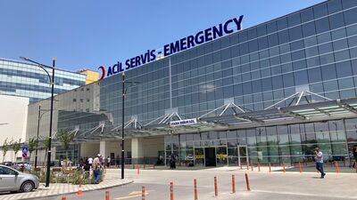 3 yaşındaki kızını boğazını keserek öldürdü!