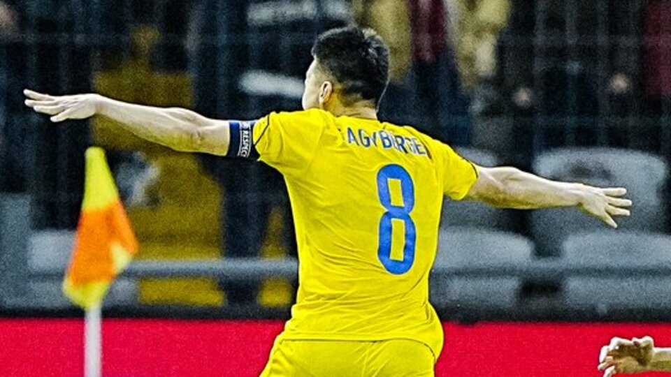 Kazakistan'dan müthiş geri dönüş