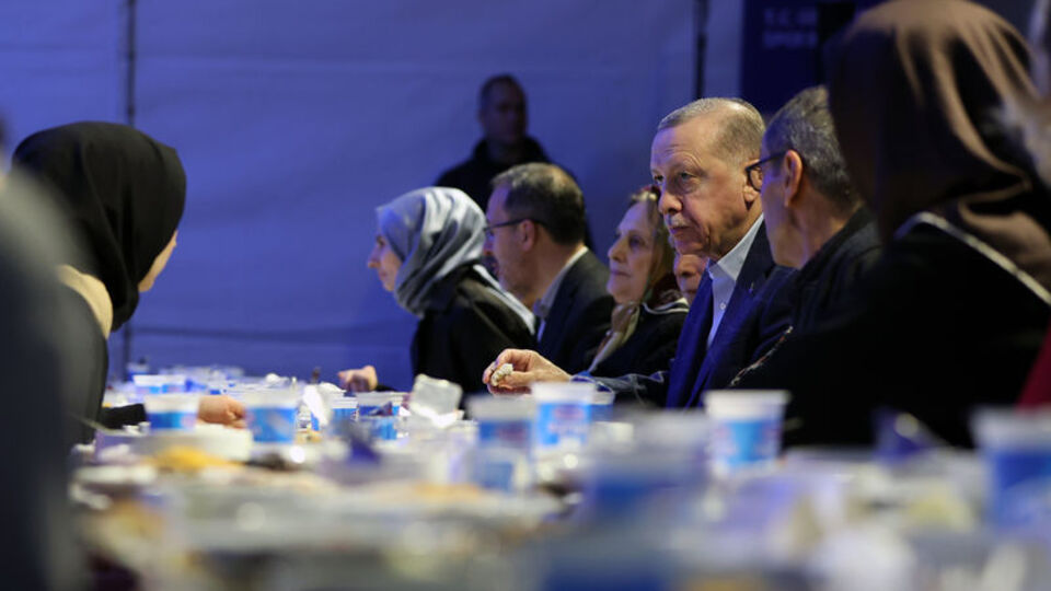 "Bu felaketin yaralarını tamamen saracağız"