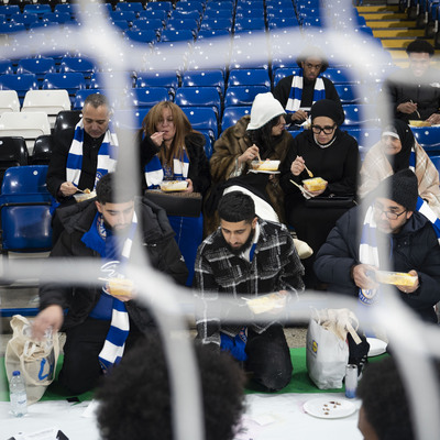 Stamford Bridge'de iftar! Chelsea'den bir ilk...