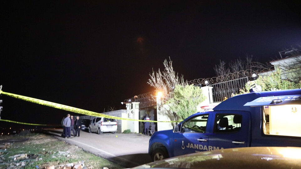 Karısı ve kayınbiraderinden sonra oğlunu da öldürdü!