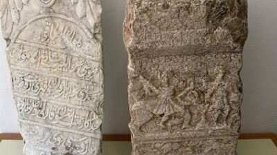 Tarihi eser operasyonunda 2 mezar taşı ele geçirildi