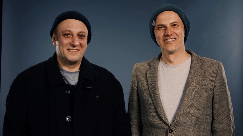 'Saatleri Ayarlama Enstitüsü' sahnede