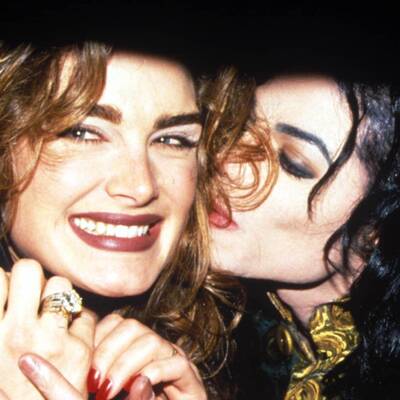 "Beni tuttu ve öpmek istedi"