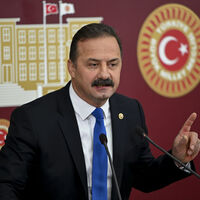 Yavuz Ağıralioğlu İYİ Parti'den istifa etti