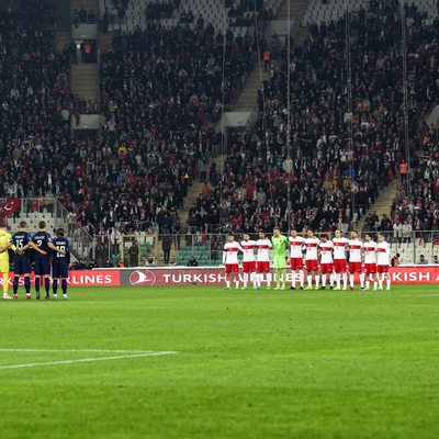 Tribünlerde 'TFF istifa' sesleri