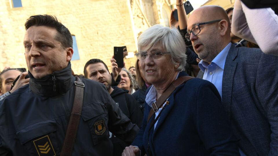 AP'de Katalan vekil gözaltına alındı