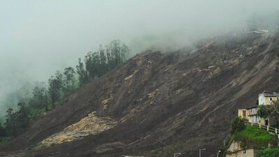 Ekvador'da toprak kayması: 16 ölü