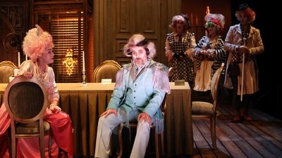 İBB Şehir Tiyatroları nisanda 35 oyunu seyirciyle buluşturuyor