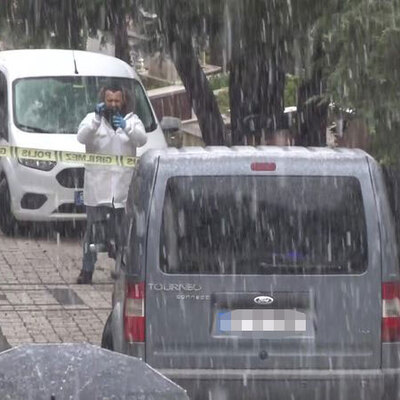 Mezarlıkta araç içinde şüpheli ölüm!