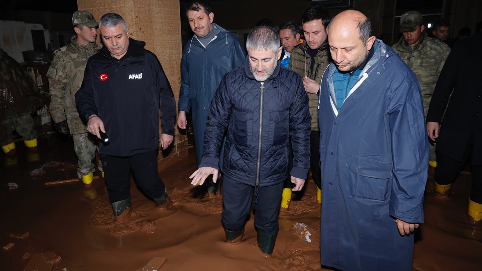 Bakan Nebati'den Akşener'e cevap