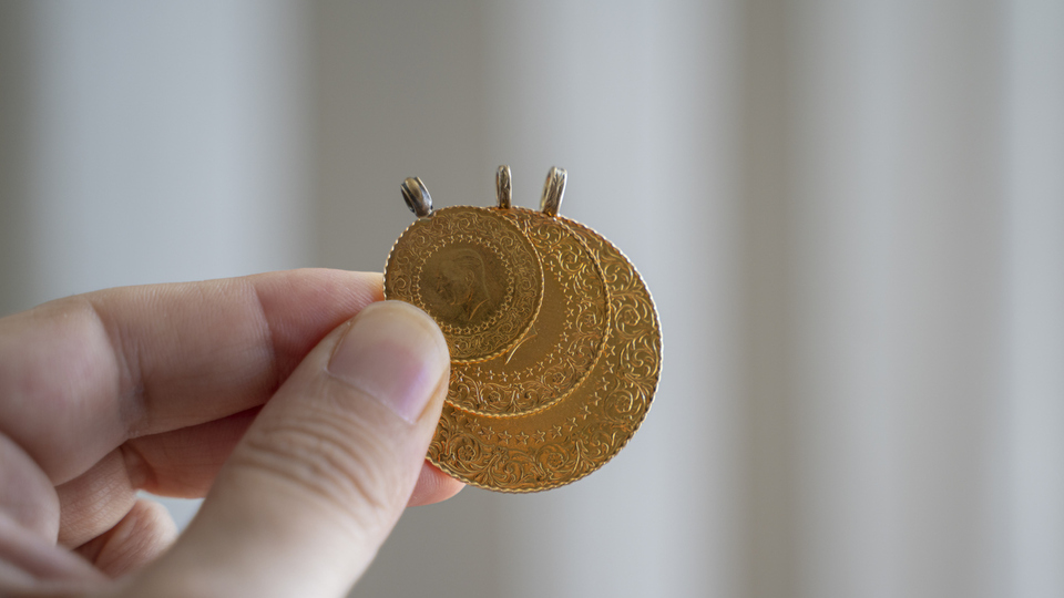 Altın nasıl parlatılır?