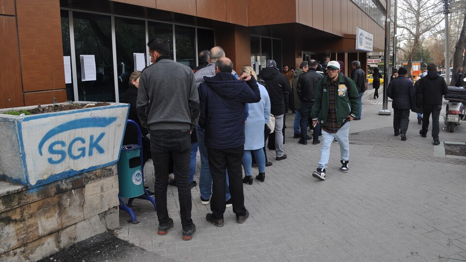 Ek gösterge mağduru EYT'liler