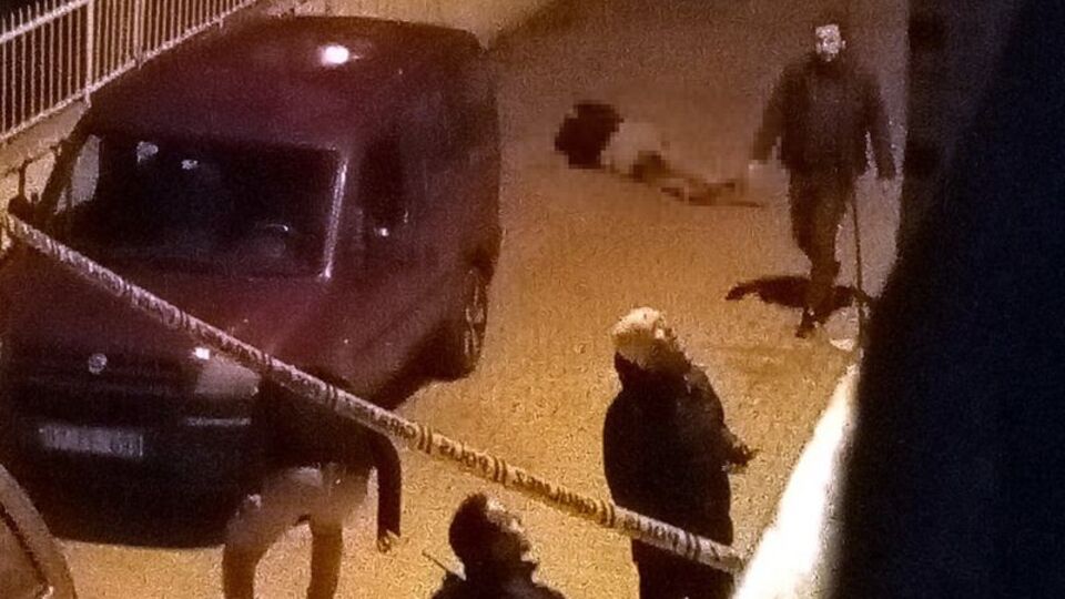 Tartıştığı baba ve oğlunu katletti!