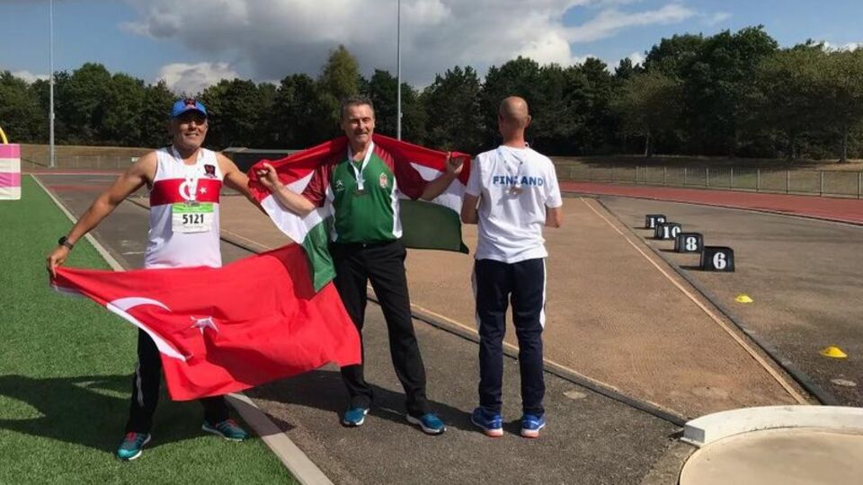 Karaciğer nakilli sporcudan anlamlı yarış