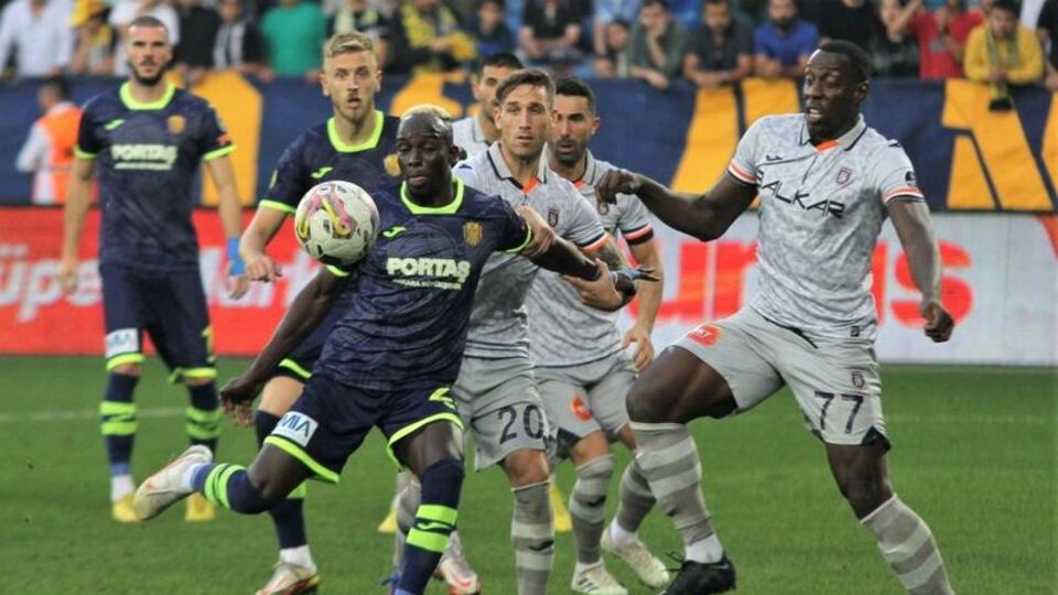 Başakşehir ile Ankaragücü 8. randevuda