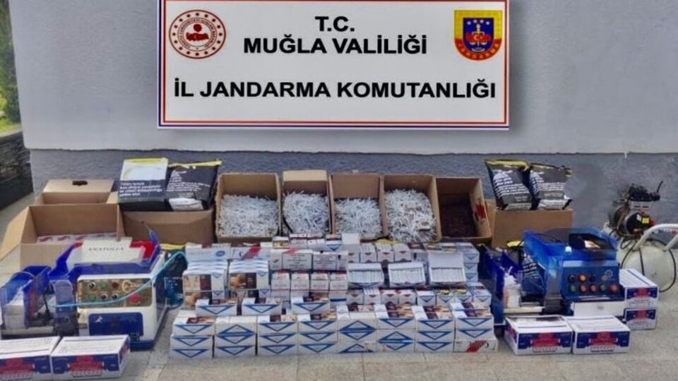 Muğla'da kaçak sigara operasyonu: 2 gözaltı