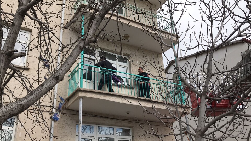 Elazığ'da bir evde 6 kişi ölü bulundu!