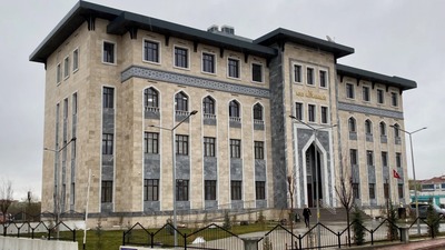 Kaymakamlık çalışma (mesai) saatleri