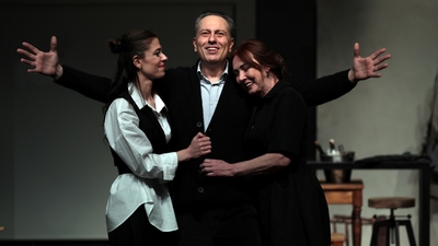 'Bir Halk Düşmanı' Şehir Tiyatroları'da