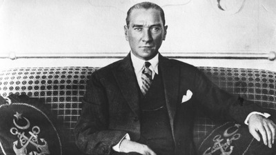 Atatürk'ün Ailesi ve Soyağacı