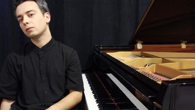 Depremzede çocuklar için konser