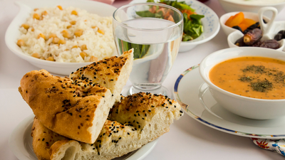 Oruç tutanlara öneri: Orucu suyla açın, sonra...