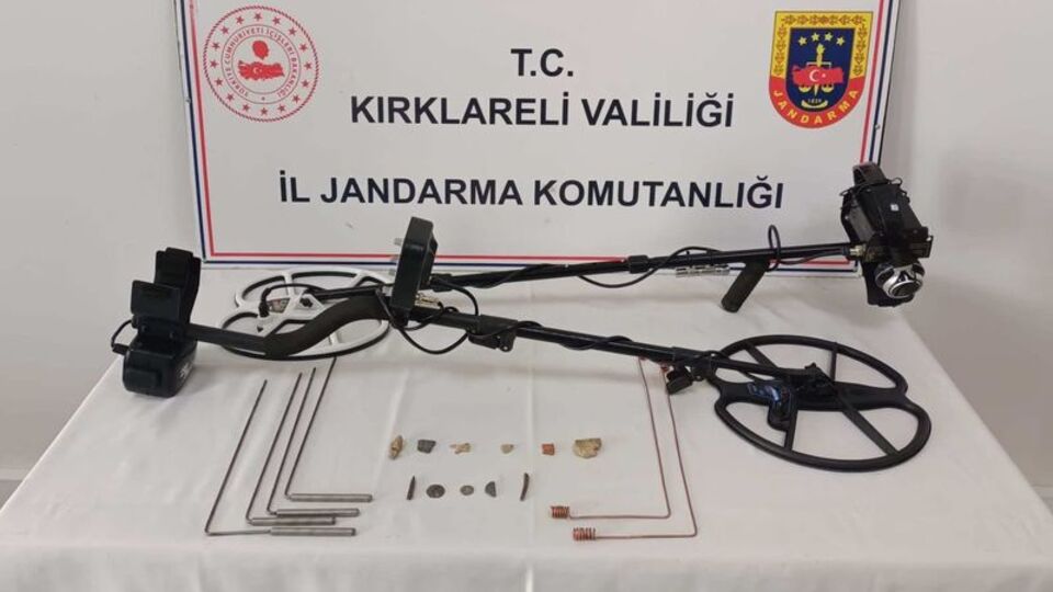 Kırklareli'nde gümüş ve bronz sikke ele geçirildi