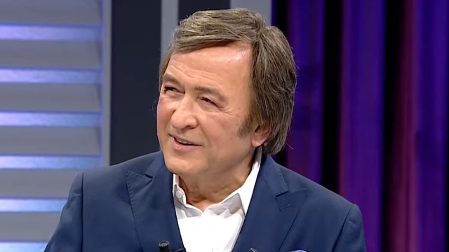 "Siyasete girmeyi hiç düşünmedim"