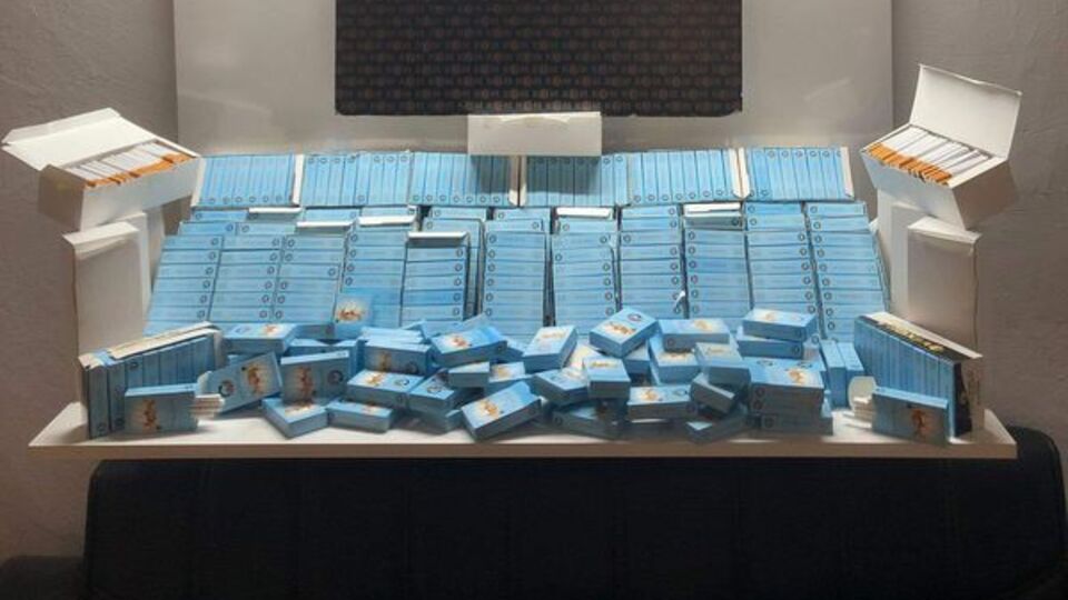 Sinop'ta 11 bin 300 dolu makaron ele geçirildi