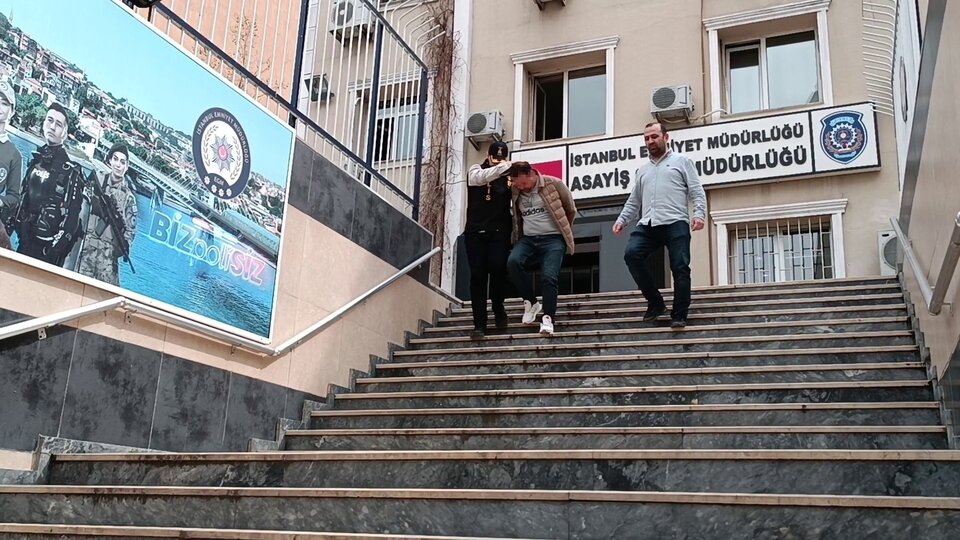 Depremzedelere yardım etmek isteyenleri hedef aldı!