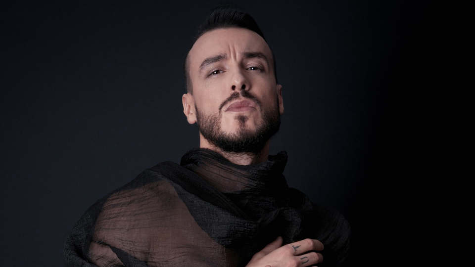 Cem Adrian'dan 'Af', 'Yemin' ve 'Sancı'