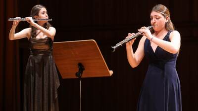 'Parlayan Yıldızlar' İş Sanat'ta