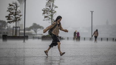 Meteoroloji'den 5 kent için "sarı" alarm! 3 bölgede sağanak!