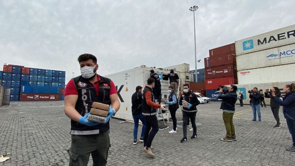 Mersin Limanı'nda 97,5 kilo kokain ele geçirildi