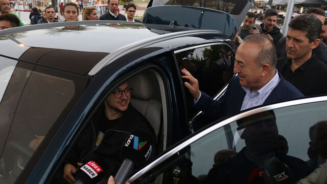 Bakan Çavuşoğlu'ndan Togg açıklaması