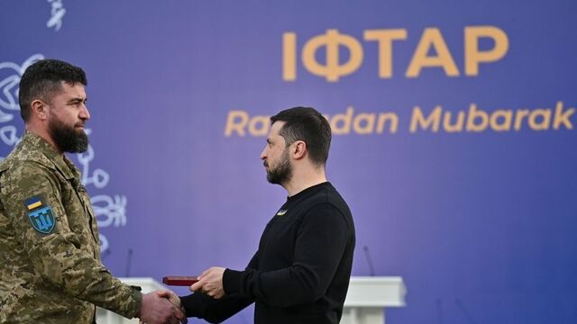 Müslüman askerlerle iftar