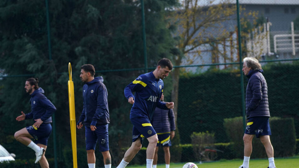 Fenerbahçe'de üç eksik var!