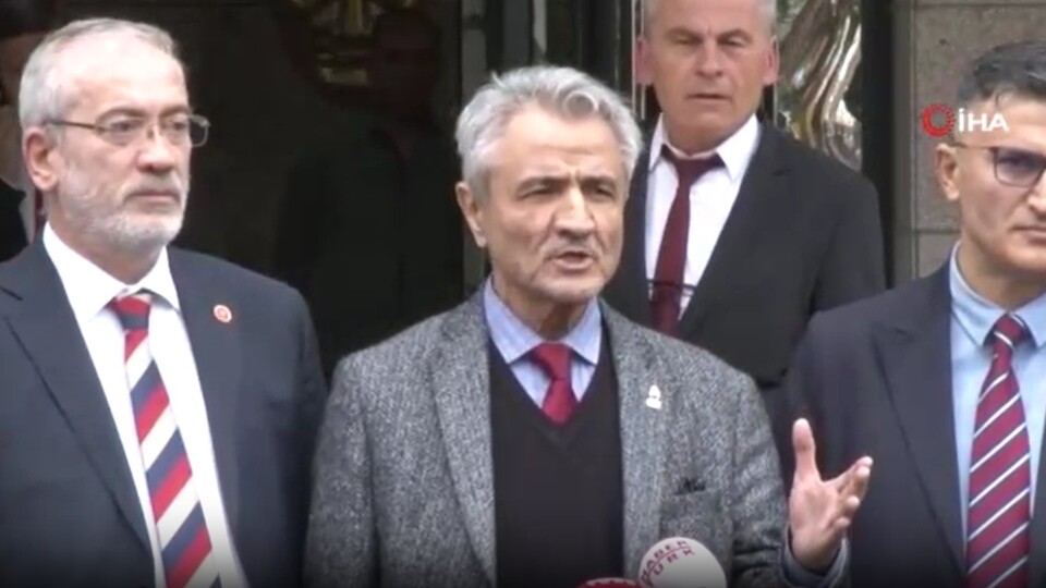 Zafer Partisi aday listesi YSK'ya teslim edildi