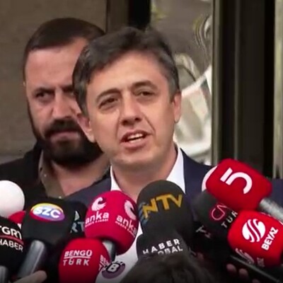 Yeşil Sol Parti'nin aday listesi YSK'ya sunuldu