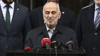 Erbakan İstanbul'dan aday oldu