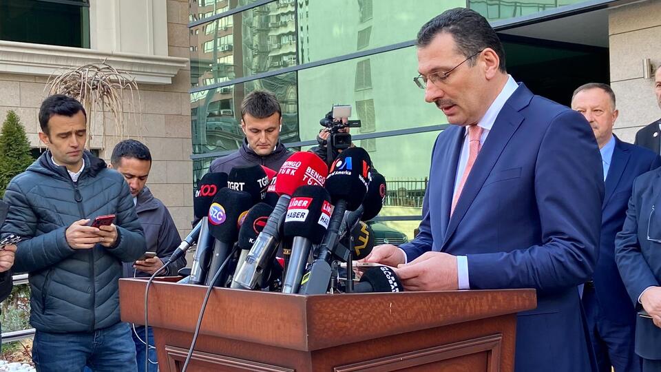 AK Parti, aday listesini YSK'ya sundu!